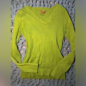 MERONA FITTED KNIT V-NECK SWEATER